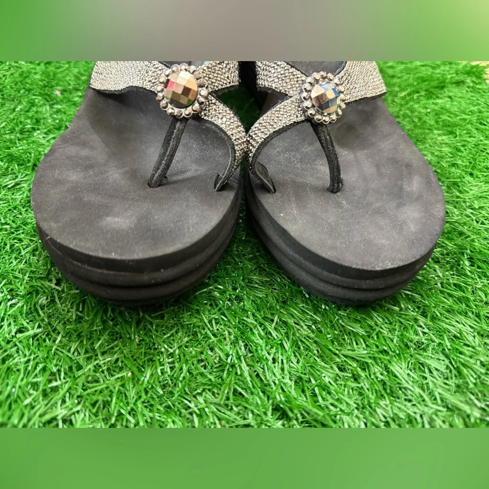 Yellow Box Ladies‎ Slippers Size 10 - Picture 2 of 7